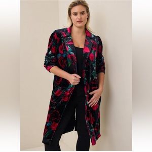 Torrid Black Floral Velvet Kimono Duster